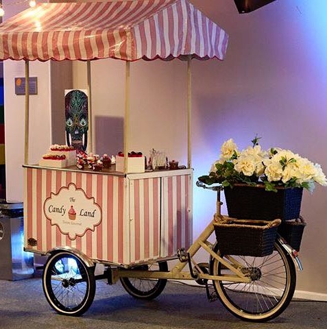 Food Bike 'The Candy Land' Food Bike em evento fechado.